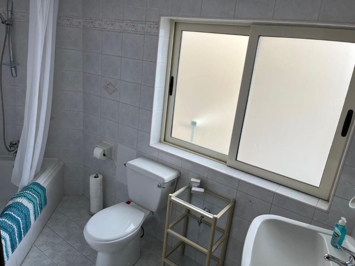 Groundfloor Apartment By The Sea, Fabulous Views St. Paul's Bay Exterior foto